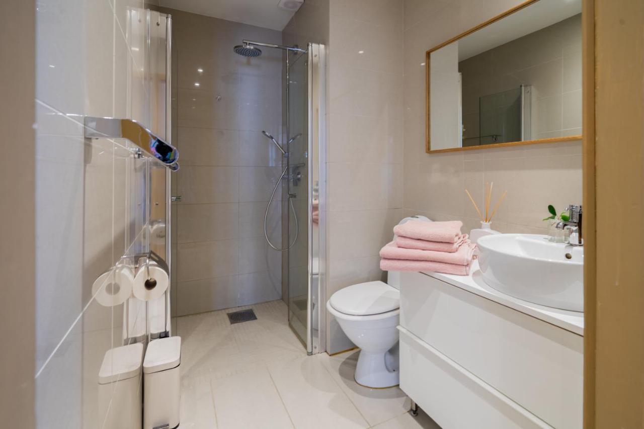 Cozy Apartment In Alesund City Екстер'єр фото